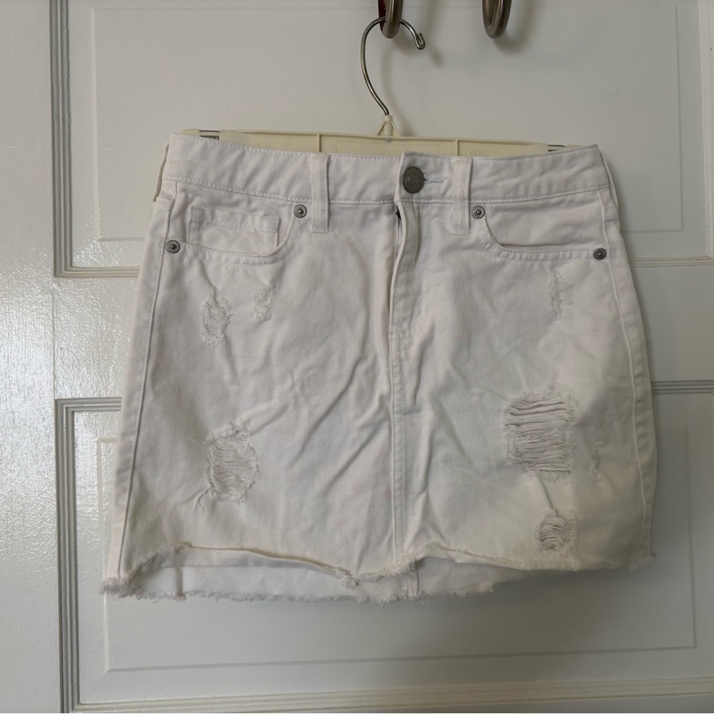 American eagle, size 00, white